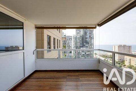 Apartament w Barcelona, Hiszpania 3 sypialnie, 144 mkw. nr 152286 – zdjęcie 6