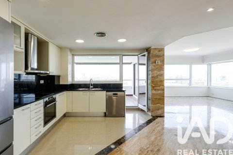 Apartament w Barcelona, Hiszpania 3 sypialnie, 144 mkw. nr 152286 – zdjęcie 2