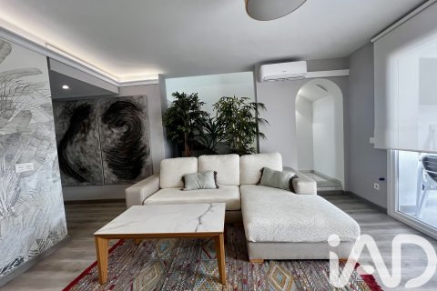 Duplex à vendre à San Roque, Cadiz, Espagne, 2 chambres, 171 m2 No. 152290 - photo 3