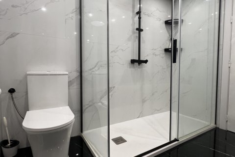 Duplex à vendre à San Roque, Cadiz, Espagne, 2 chambres, 171 m2 No. 152290 - photo 17