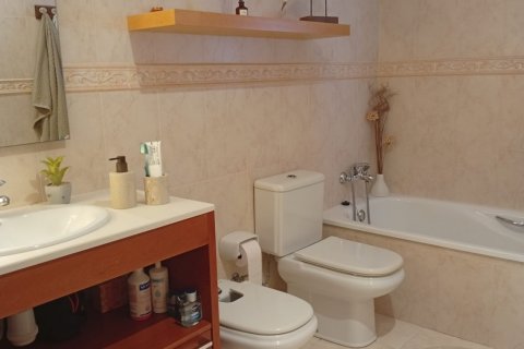 Lägenhet till salu i Mont-roig del Camp, Tarragona, Spanien 4 sovrum, 204 kvm. Nr. 152289 - foto 13