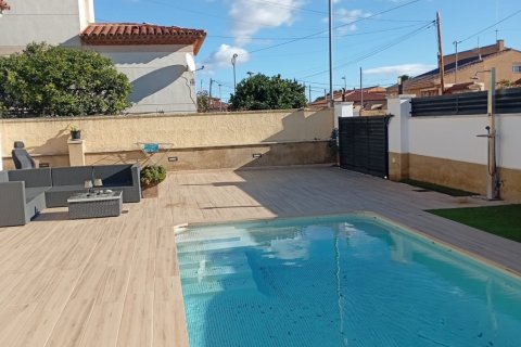 Lägenhet till salu i Mont-roig del Camp, Tarragona, Spanien 4 sovrum, 204 kvm. Nr. 152289 - foto 3