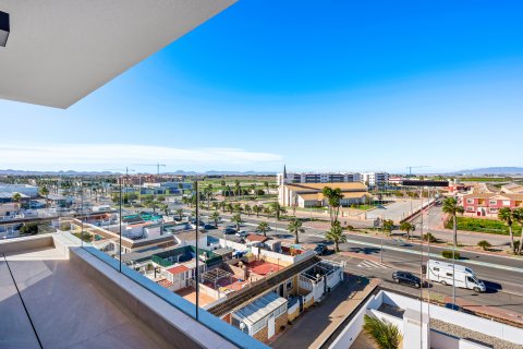 Apartment for sale in Los Alcazares, Murcia, Spain 3 bedrooms,  No. 167820 - photo 3