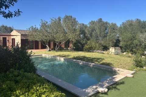 Finca en Manacor, Mallorca, España 4 dormitorios, 295 m2 No. 161661