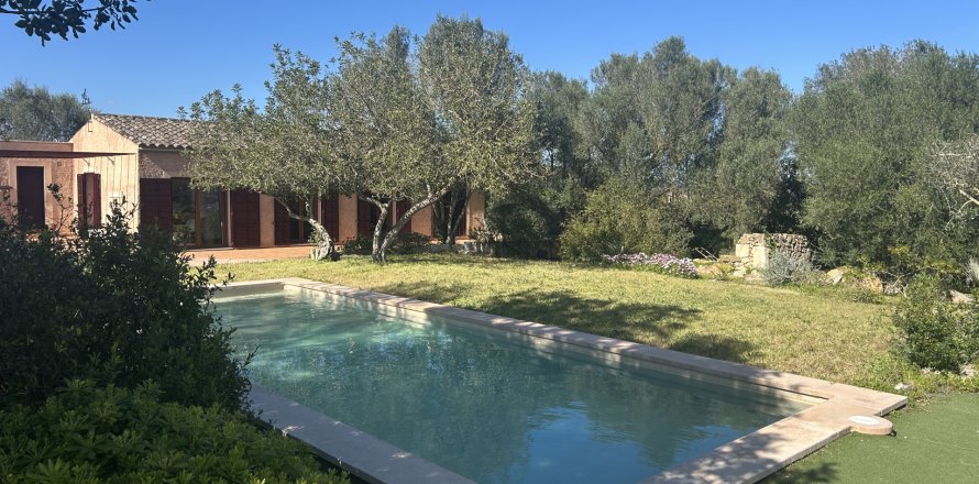 Finca en Manacor, Mallorca, España 4 dormitorios, 295 m2 No. 161661