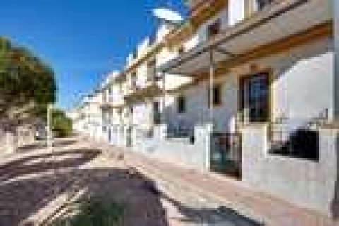 Bliźniak w Torrevieja, Alicante, Hiszpania 3 sypialnie, 90 mkw. nr 179756 – zdjęcie 18
