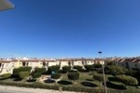 Bliźniak w Torrevieja, Alicante, Hiszpania 3 sypialnie, 90 mkw. nr 179756 – zdjęcie 16