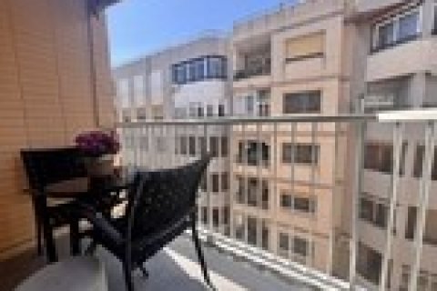 Huoneisto myytävänä Torrevieja, Alicante, Espanja, 3 makuuhuonetta, 101 m2 No. 179757 - kuva 9