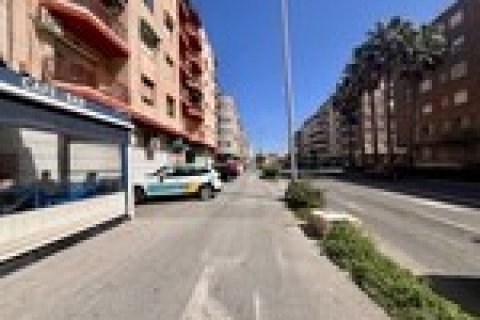 Huoneisto myytävänä Torrevieja, Alicante, Espanja, 3 makuuhuonetta, 101 m2 No. 179757 - kuva 25