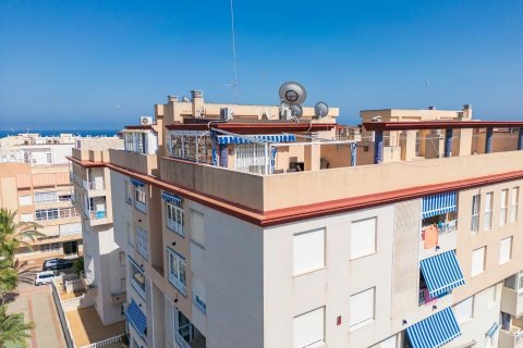 Duplex for sale in Guardamar del Segura, Alicante, Spain 3 bedrooms, 85 sq.m. No. 179754 - photo 6
