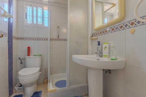 Duplex for sale in Guardamar del Segura, Alicante, Spain 3 bedrooms, 85 sq.m. No. 179754 - photo 24