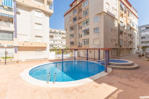 Duplex for sale in Guardamar del Segura, Alicante, Spain 3 bedrooms, 85 sq.m. No. 179754 - photo 10