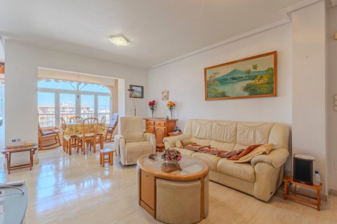 Duplex for sale in Guardamar del Segura, Alicante, Spain 3 bedrooms, 85 sq.m. No. 179754 - photo 15
