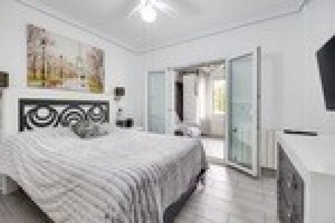Duplex zum Verkauf in Torrevieja, Alicante, Spanien 3 Schlafzimmer, 67 m2 Nr. 179755 - Foto 8