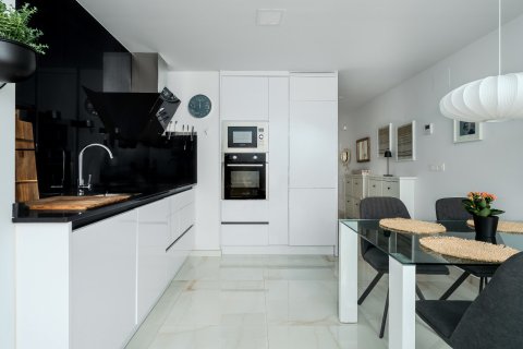 Apartment for sale in Los Altos, Alicante, Spain 2 bedrooms, 72 sq.m. No. 146893 - photo 8