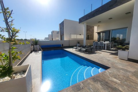 Villa i Villamartin, Alicante, Spanien 3 sovrum, 89 kvm. Nr. 155486