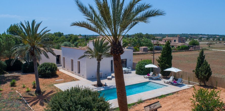 Финка в Кампос, Майорка, Испания 5 спален, 308м2 №155490