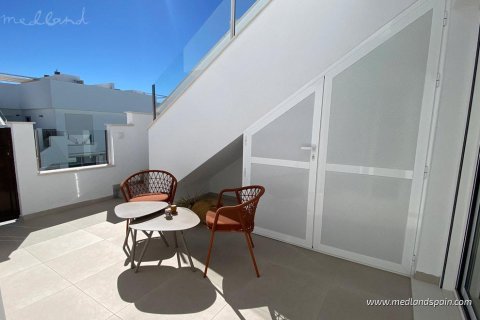Apartamento en venta en Pilar de la Horadada, Alicante, España 3 dormitorios, 92 m2 No. 192979 - foto 11