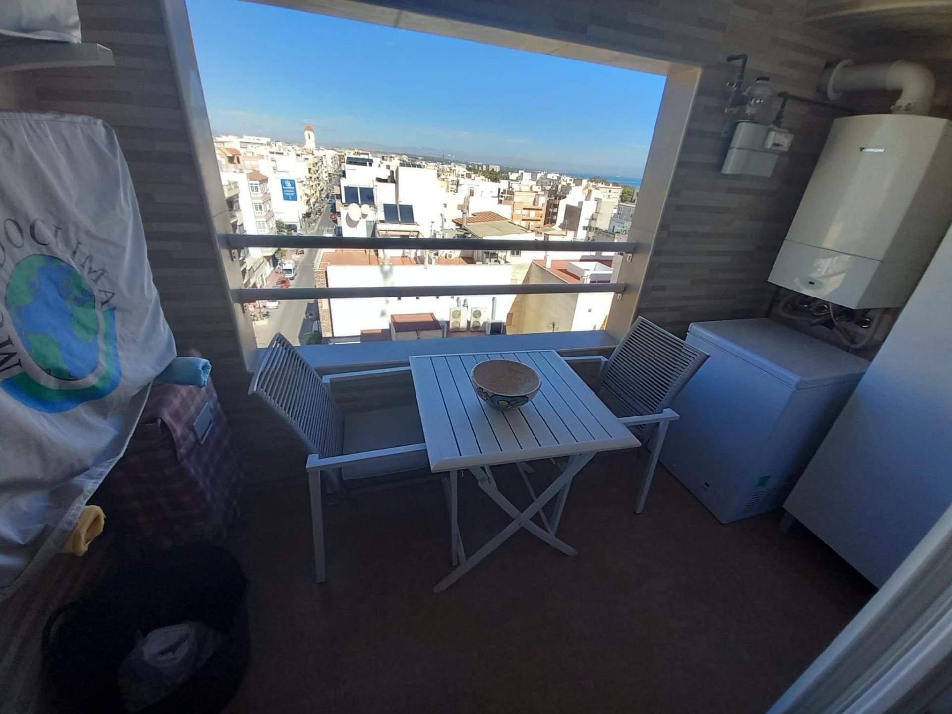 Huoneisto Guardamar del Segura, Alicante, Espanja 1 makuuhuone, 77 m2 No. 183635