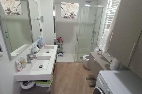 Apartment for sale in Guardamar del Segura, Alicante, Spain 1 bedroom, 77 sq.m. No. 183635 - photo 24