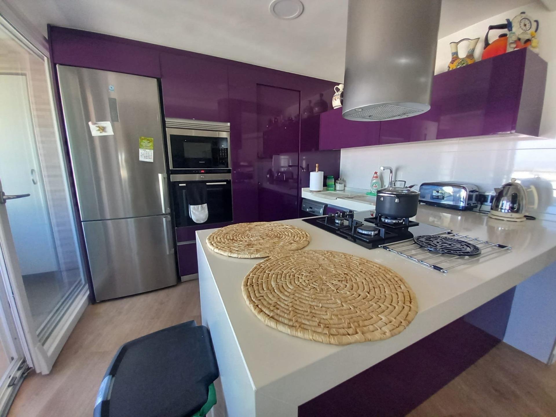 Huoneisto Guardamar del Segura, Alicante, Espanja 1 makuuhuone, 77 m2 No. 183635