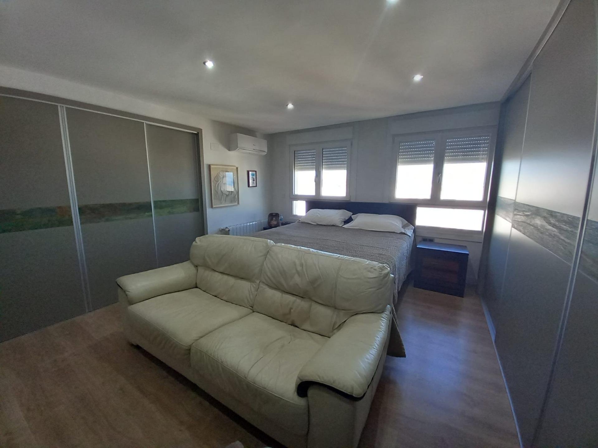 Huoneisto Guardamar del Segura, Alicante, Espanja 1 makuuhuone, 77 m2 No. 183635