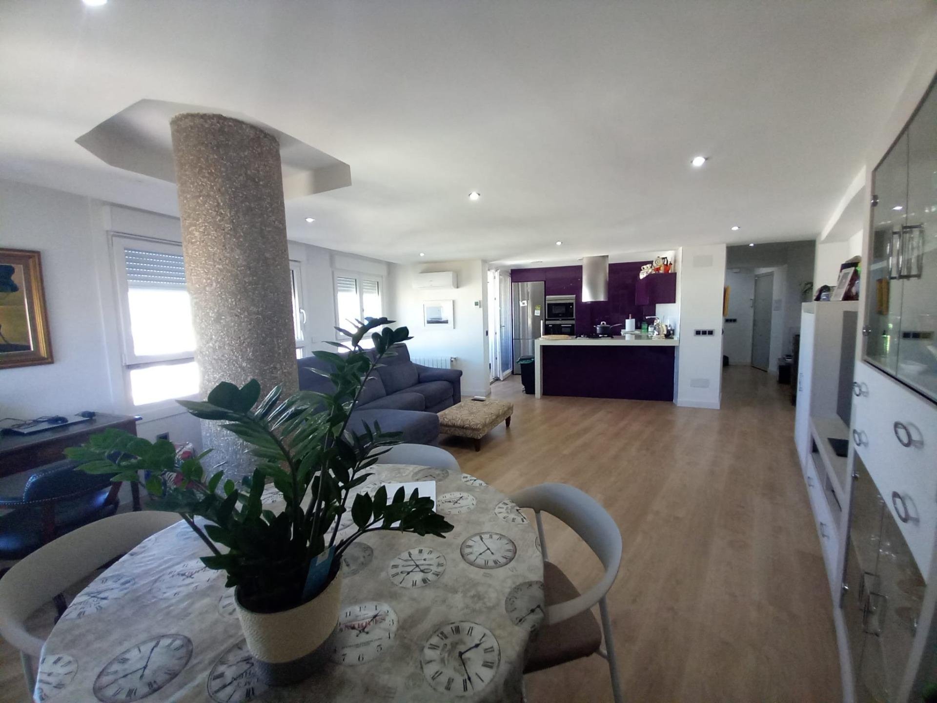 Huoneisto Guardamar del Segura, Alicante, Espanja 1 makuuhuone, 77 m2 No. 183635