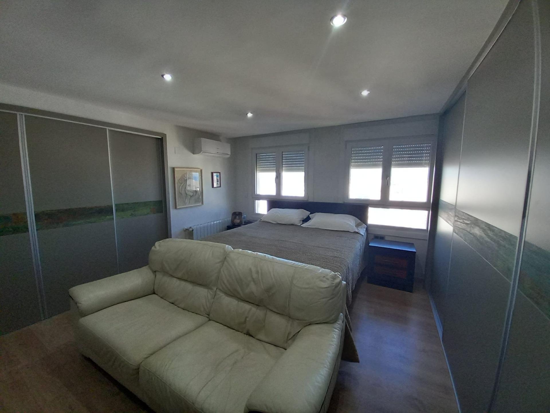 Huoneisto Guardamar del Segura, Alicante, Espanja 1 makuuhuone, 77 m2 No. 183635