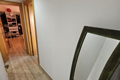 Apartment for sale in Guardamar del Segura, Alicante, Spain 2 bedrooms, 66 sq.m. No. 183637 - photo 6