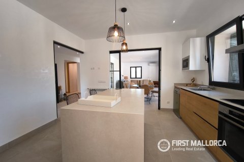 Finca vuokrattavana Buger, Mallorca, Espanja, 3 makuuhuonetta, 242 m2 No. 186962 - kuva 13