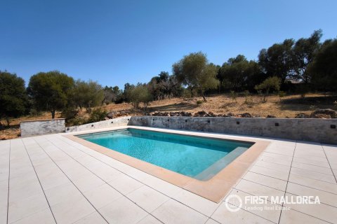 Finca vuokrattavana Buger, Mallorca, Espanja, 3 makuuhuonetta, 242 m2 No. 186962 - kuva 22