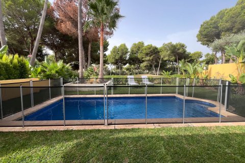 Huvila vuokrattavana Santa Ponsa, Mallorca, Espanja, 3 makuuhuonetta, 194 m2 No. 186960 - kuva 19