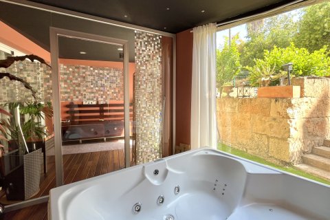 Huoneisto vuokrattavana Santa Ponsa, Mallorca, Espanja, 2 makuuhuonetta, 130 m2 No. 186958 - kuva 22