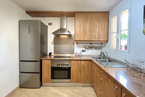 Huoneisto vuokrattavana Santa Ponsa, Mallorca, Espanja, 2 makuuhuonetta, 130 m2 No. 186958 - kuva 13