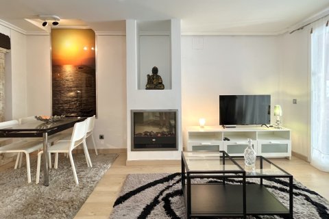 Huoneisto vuokrattavana Santa Ponsa, Mallorca, Espanja, 2 makuuhuonetta, 130 m2 No. 186958 - kuva 12