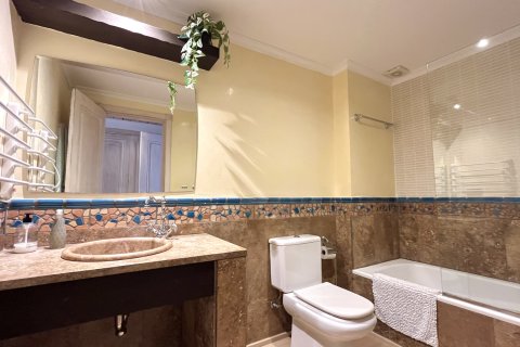 Huoneisto vuokrattavana Santa Ponsa, Mallorca, Espanja, 2 makuuhuonetta, 130 m2 No. 186958 - kuva 17