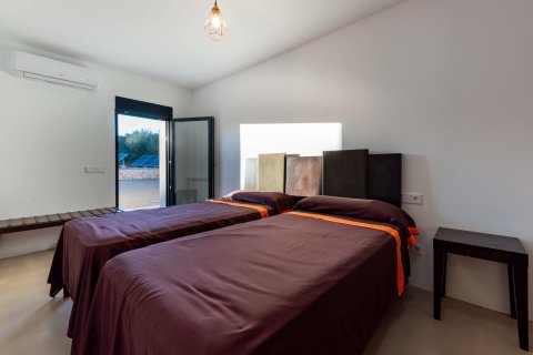 Finca for rent Campos, Mallorca, Spain 5 bedrooms, 500 sq.m. No. 111816 - photo 17