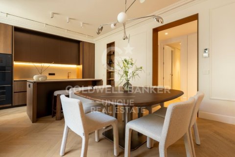 Apartment à vendre à Madrid, Espagne, 3 chambres, 158 m2 No. 178483 - photo 8