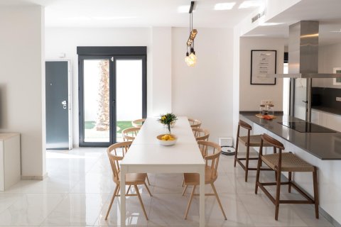 Villa à vendre à Bigastro, Alicante, Espagne, 3 chambres, 129 m2 No. 189256 - photo 22