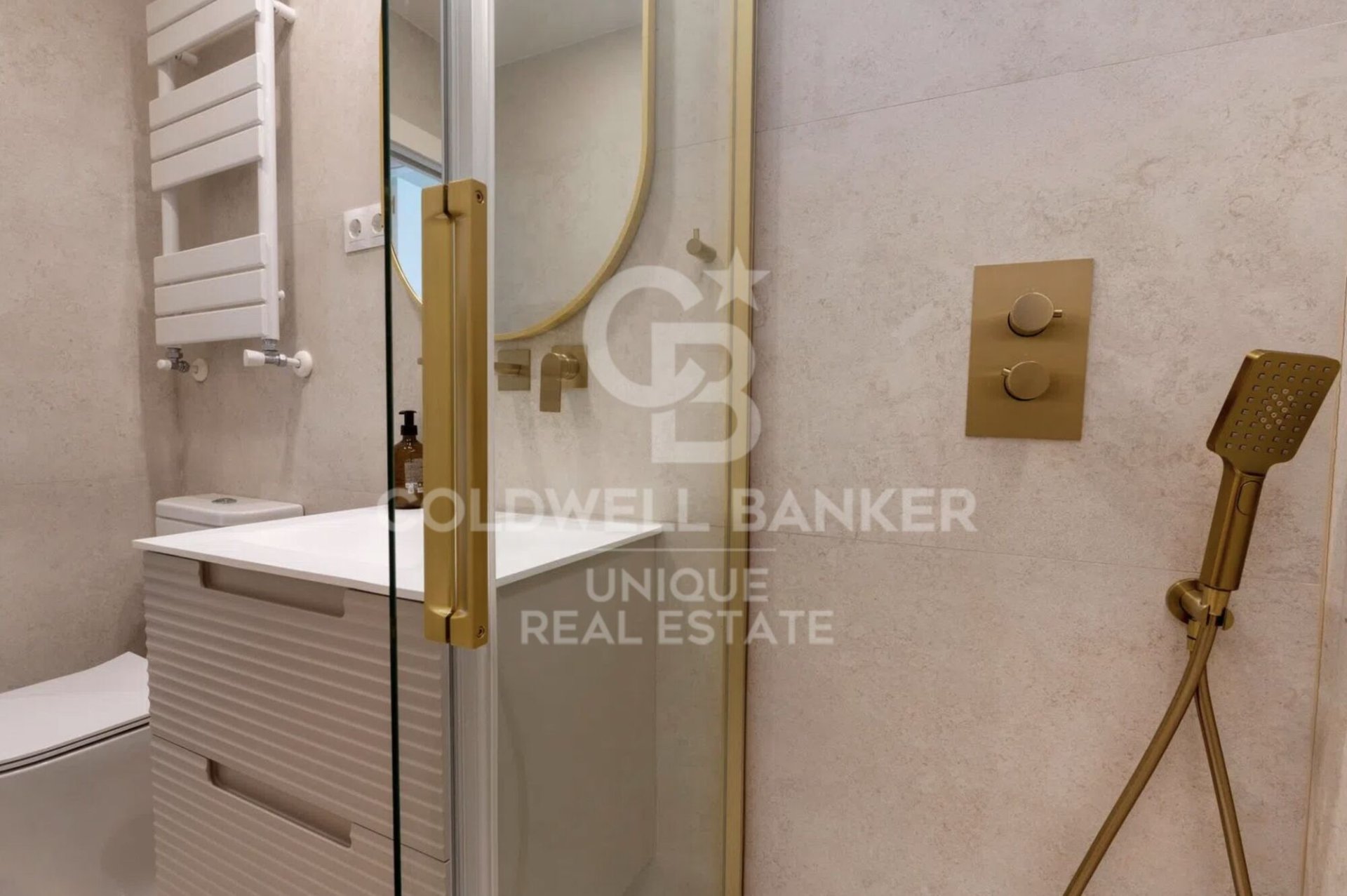 Huoneisto Madrid, Espanja 2 makuuhuonetta, 75 m2 No. 178786