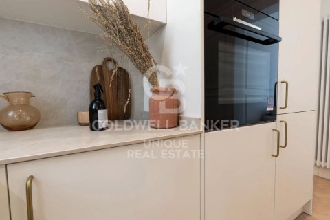 Apartment à vendre à Madrid, Espagne, 2 chambres, 75 m2 No. 178786 - photo 6
