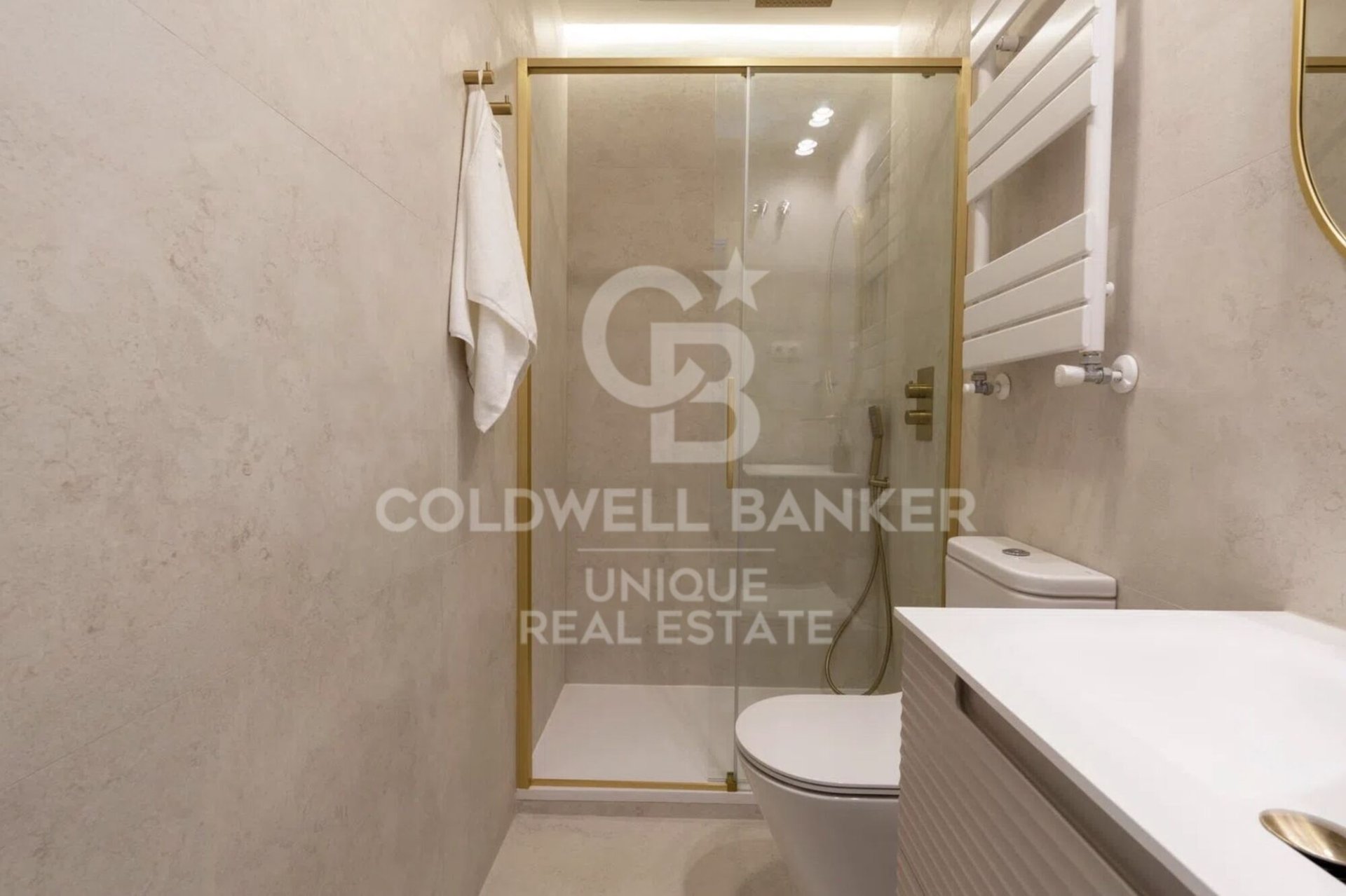 Huoneisto Madrid, Espanja 2 makuuhuonetta, 75 m2 No. 178786