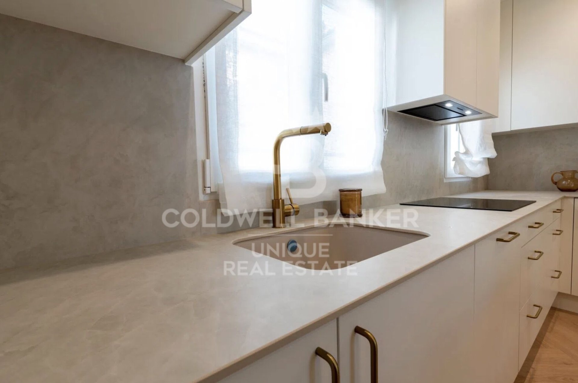 Huoneisto Madrid, Espanja 2 makuuhuonetta, 75 m2 No. 178786