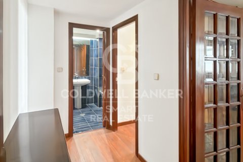 Huoneisto myytävänä A Coruna, Espanja, 4 makuuhuonetta, 151 m2 No. 178784 - kuva 27