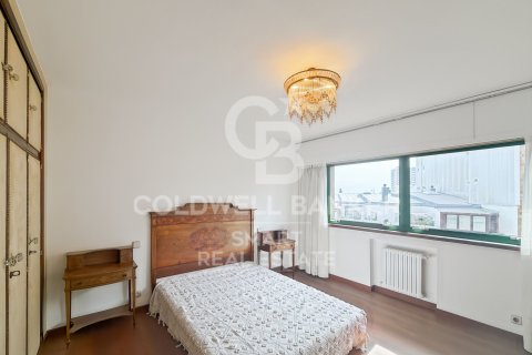 Huoneisto myytävänä A Coruna, Espanja, 4 makuuhuonetta, 151 m2 No. 178784 - kuva 20