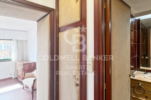 Huoneisto myytävänä A Coruna, Espanja, 4 makuuhuonetta, 151 m2 No. 178784 - kuva 19