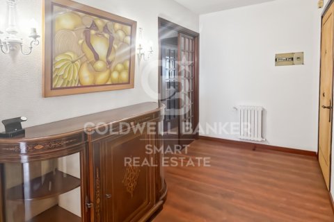 Huoneisto myytävänä A Coruna, Espanja, 4 makuuhuonetta, 151 m2 No. 178784 - kuva 25