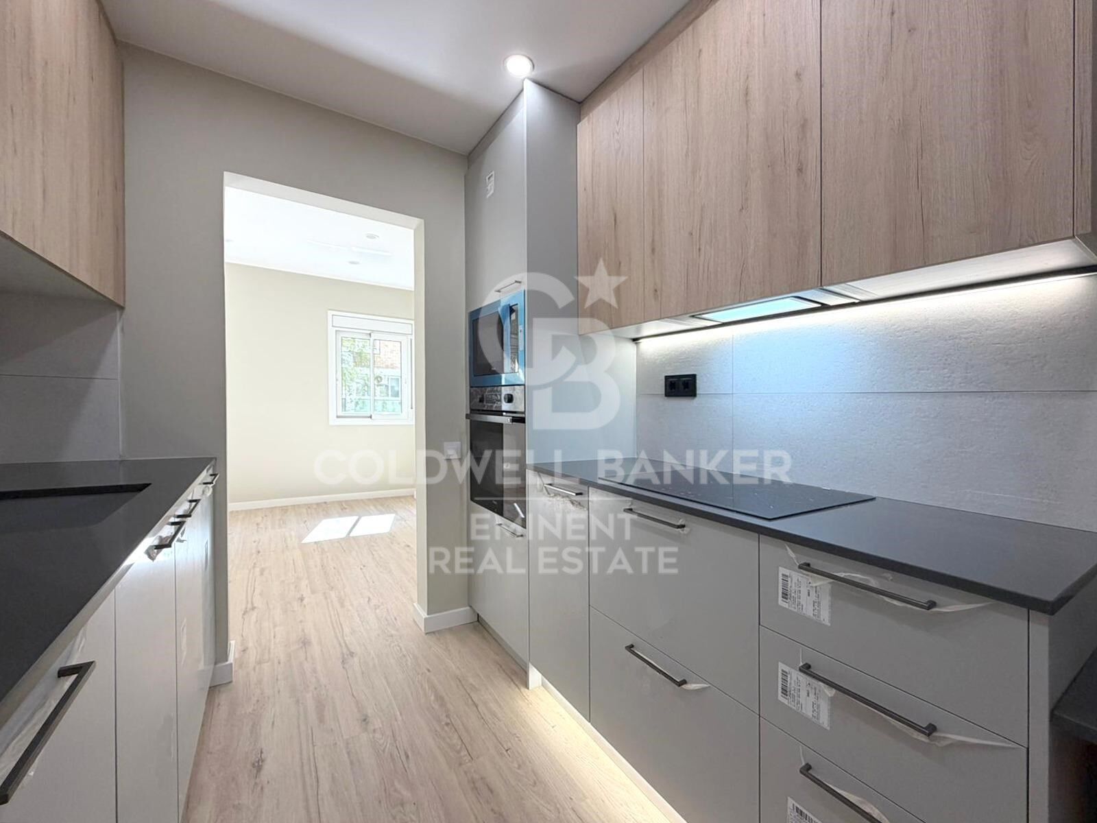 Apartamento en Barcelona, España 2 dormitorios, 64 m2 No. 178783