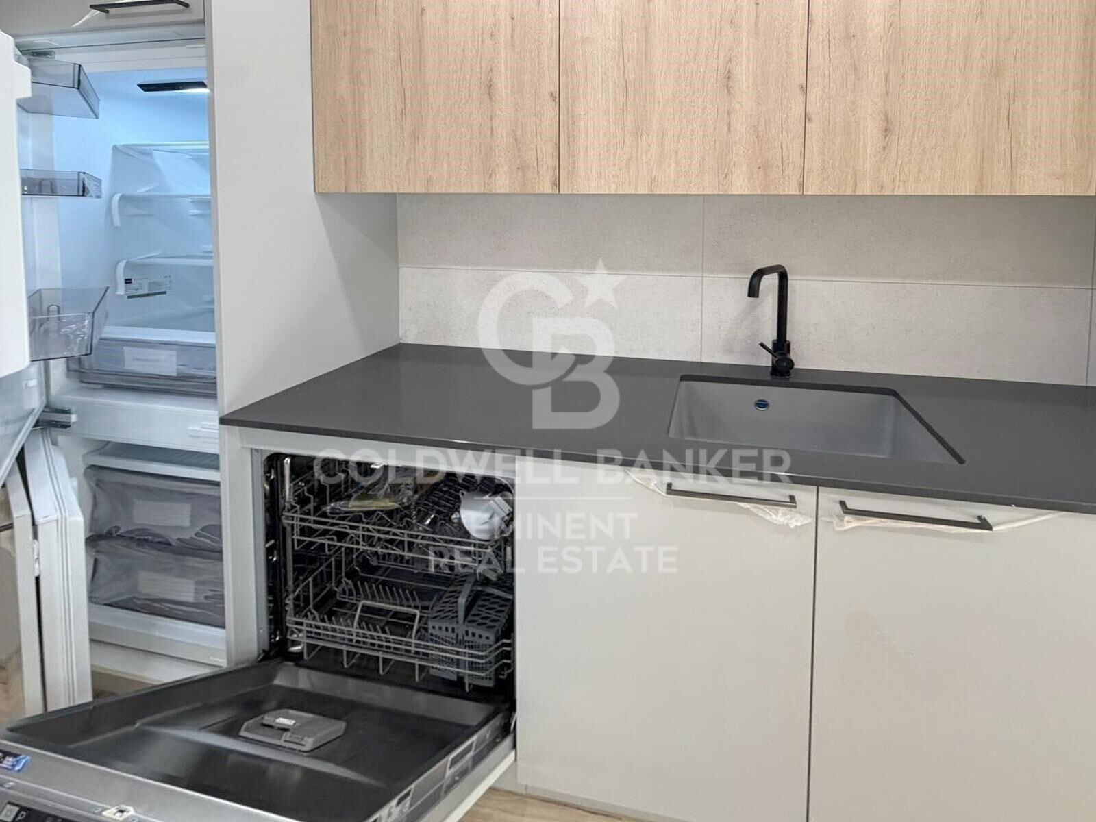 Apartamento en Barcelona, España 2 dormitorios, 64 m2 No. 178783