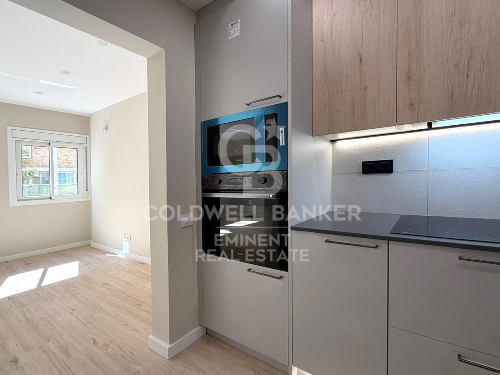 Apartamento en Barcelona, España 2 dormitorios, 64 m2 No. 178783